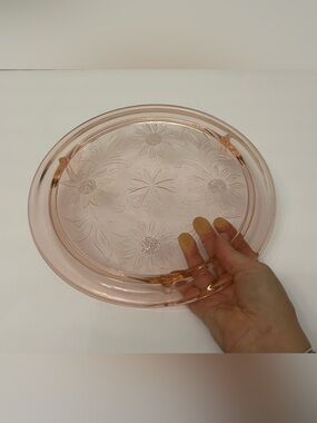 Vintage Pink Sunflower Floral Pressed Depression Glass Serving Plate Cake Stand